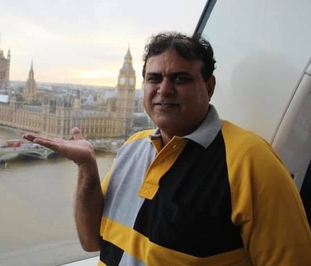 -Manoj Samnani, Founder /CEO